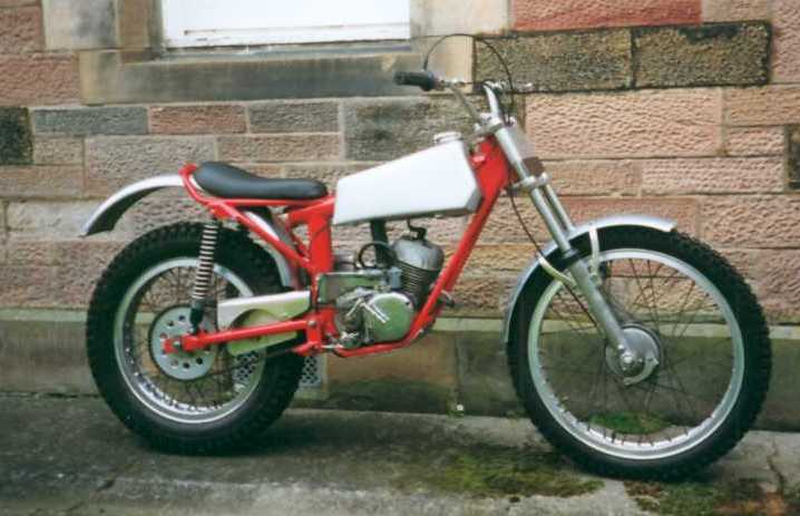 Gaunt_Jawa_90cc